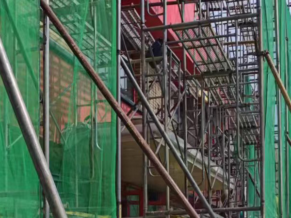 使用沈阳脚手架安全为重中之重——筑牢建筑施工安全防线