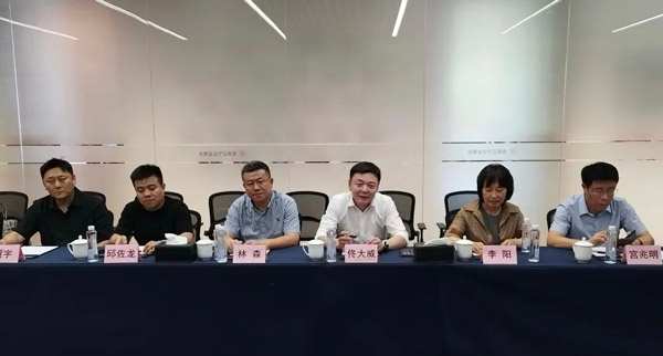 辽宁省人民政府驻北京办事处与北京辽宁企业商会座谈交流